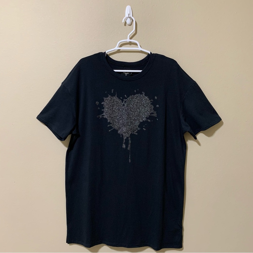 UGG Women’s Zoey Glitter Heart Graphic Black T-Shirt Dress-Size M NWT